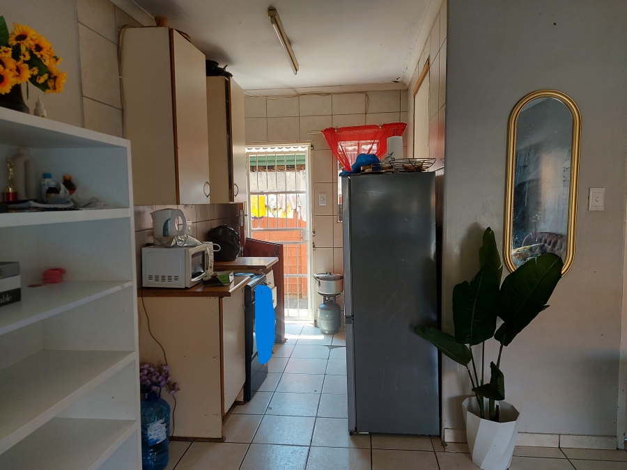 2 Bedroom Property for Sale in Rustenburg Central North West